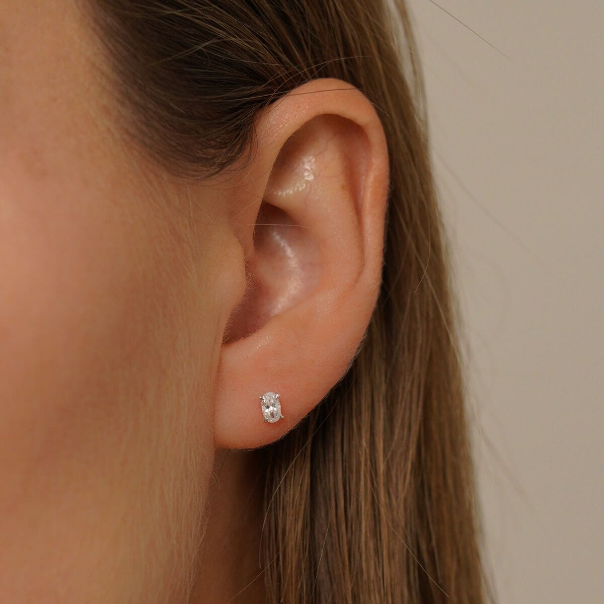 232---Grand-Oval-Studs