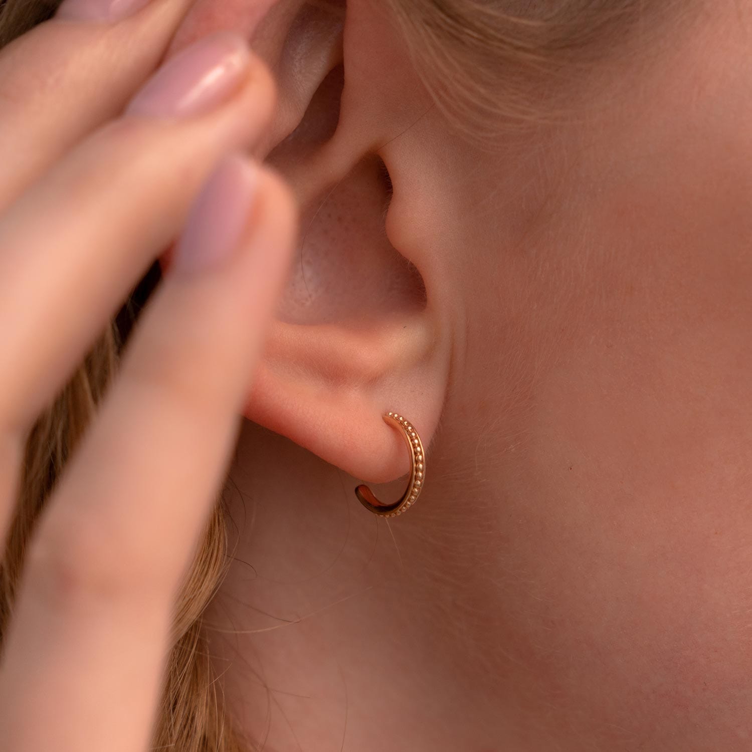 Marika Mini Open Hoops