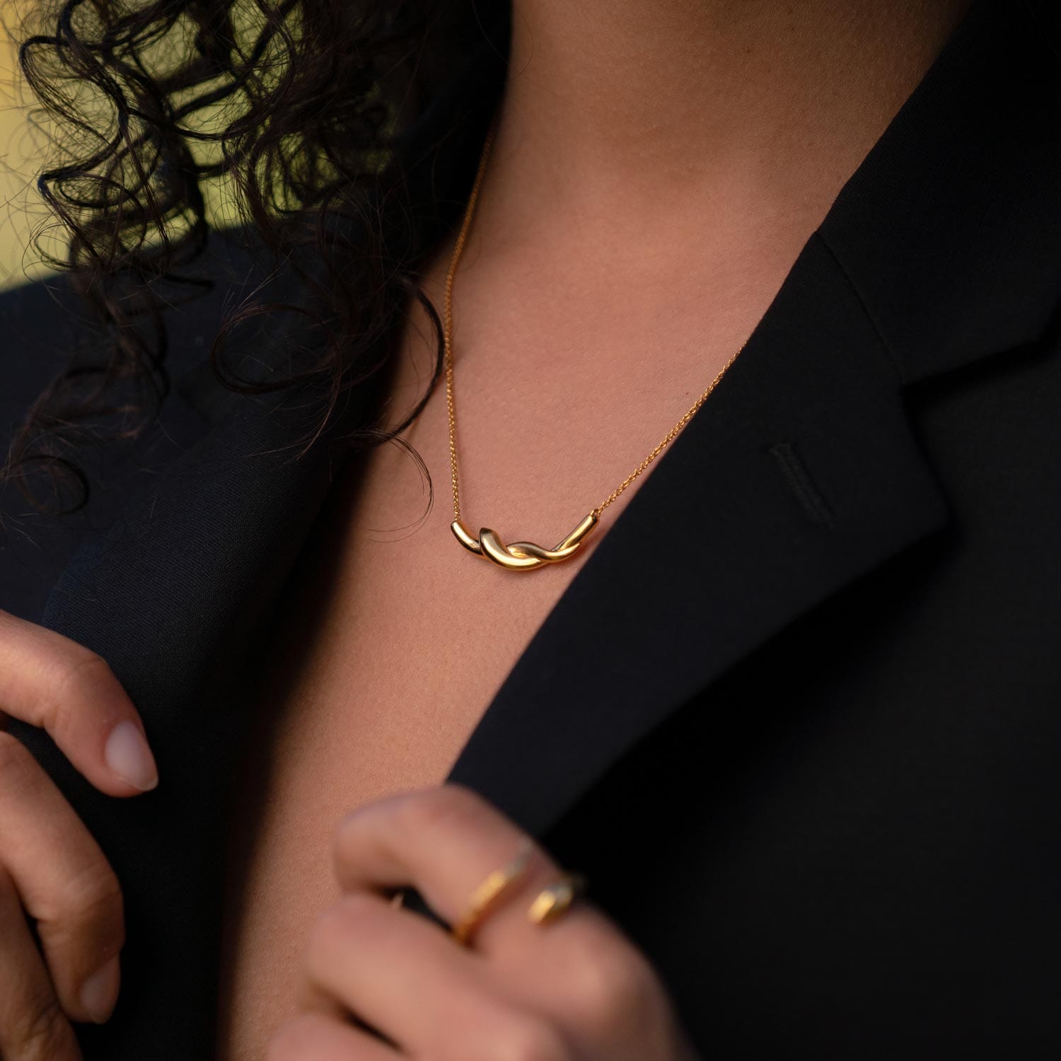 Serpentine Hug Necklace