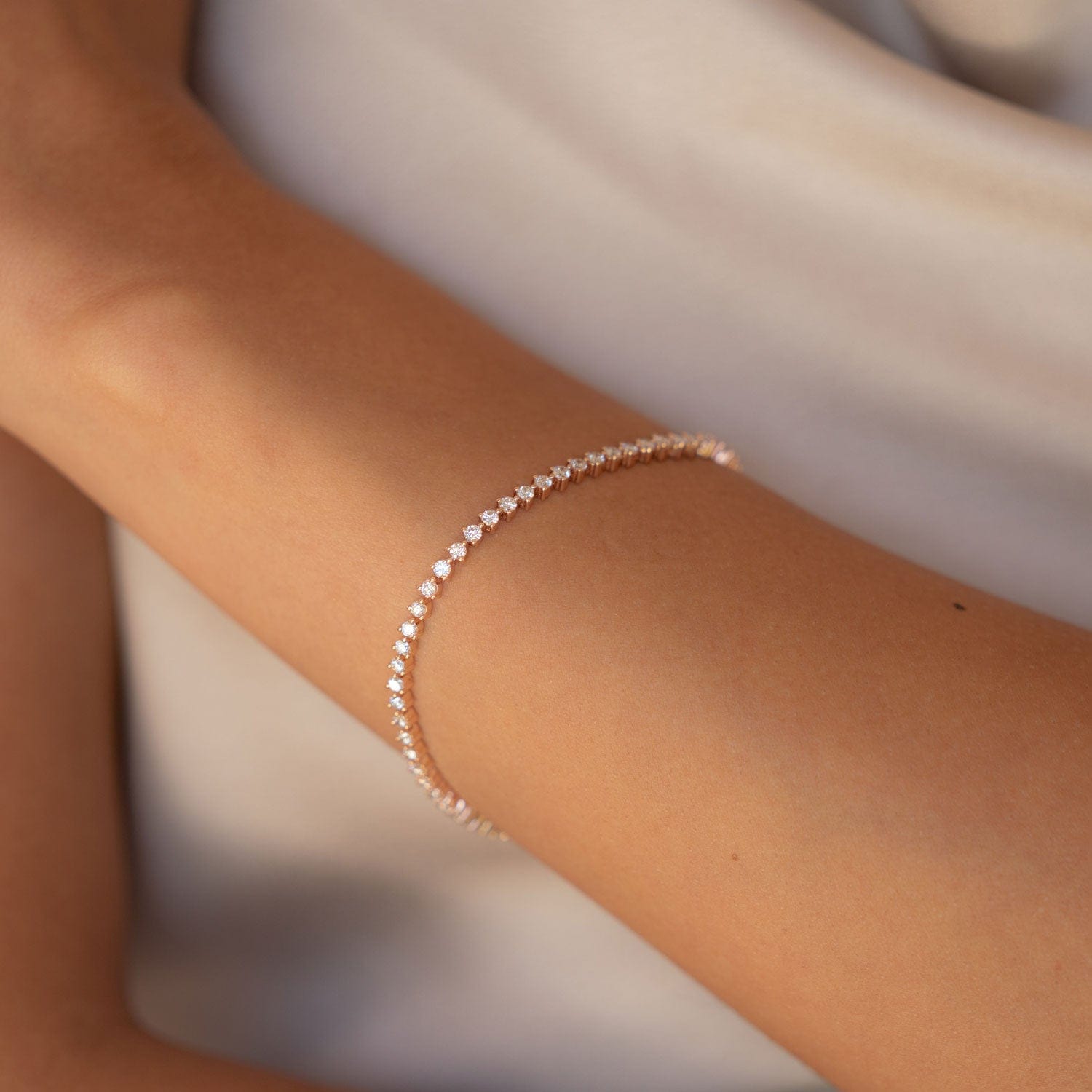 Tri Lily Tennis Armband